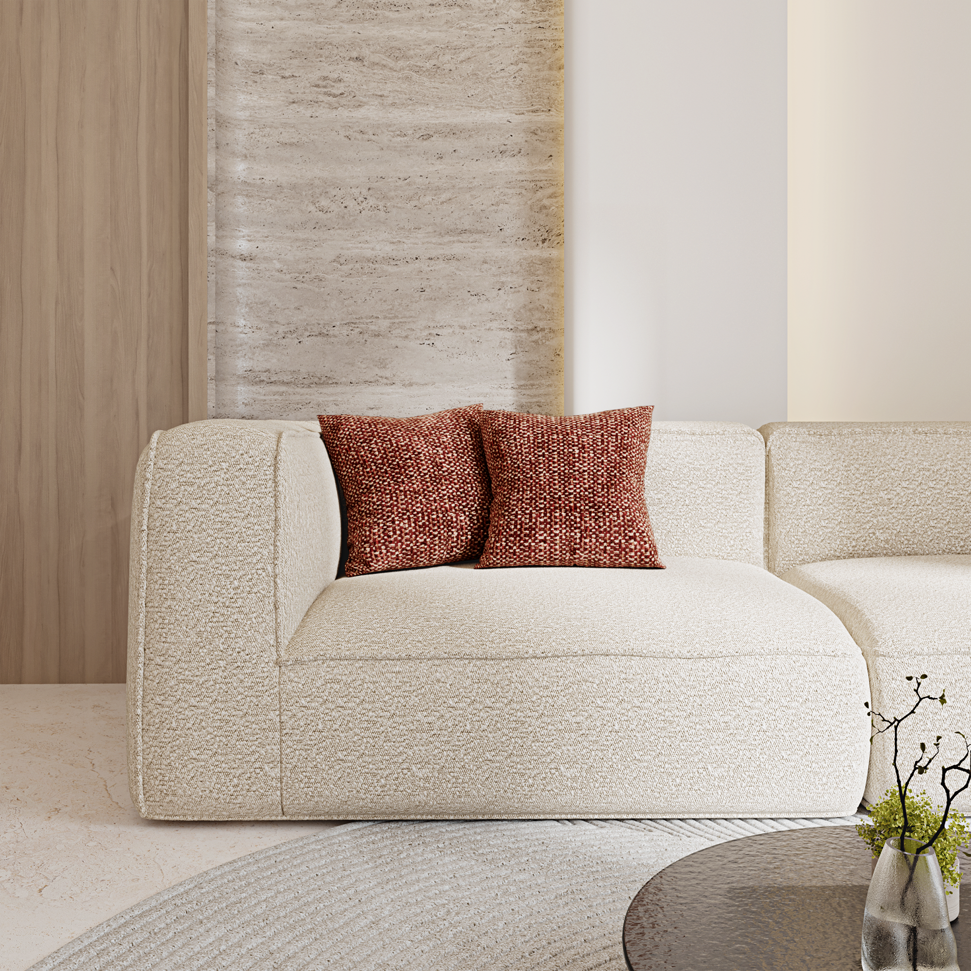 Canapé en tissu bouclette crème avec coussins en tissu effet tweed bordeaux, combinaison tendance et raffinée