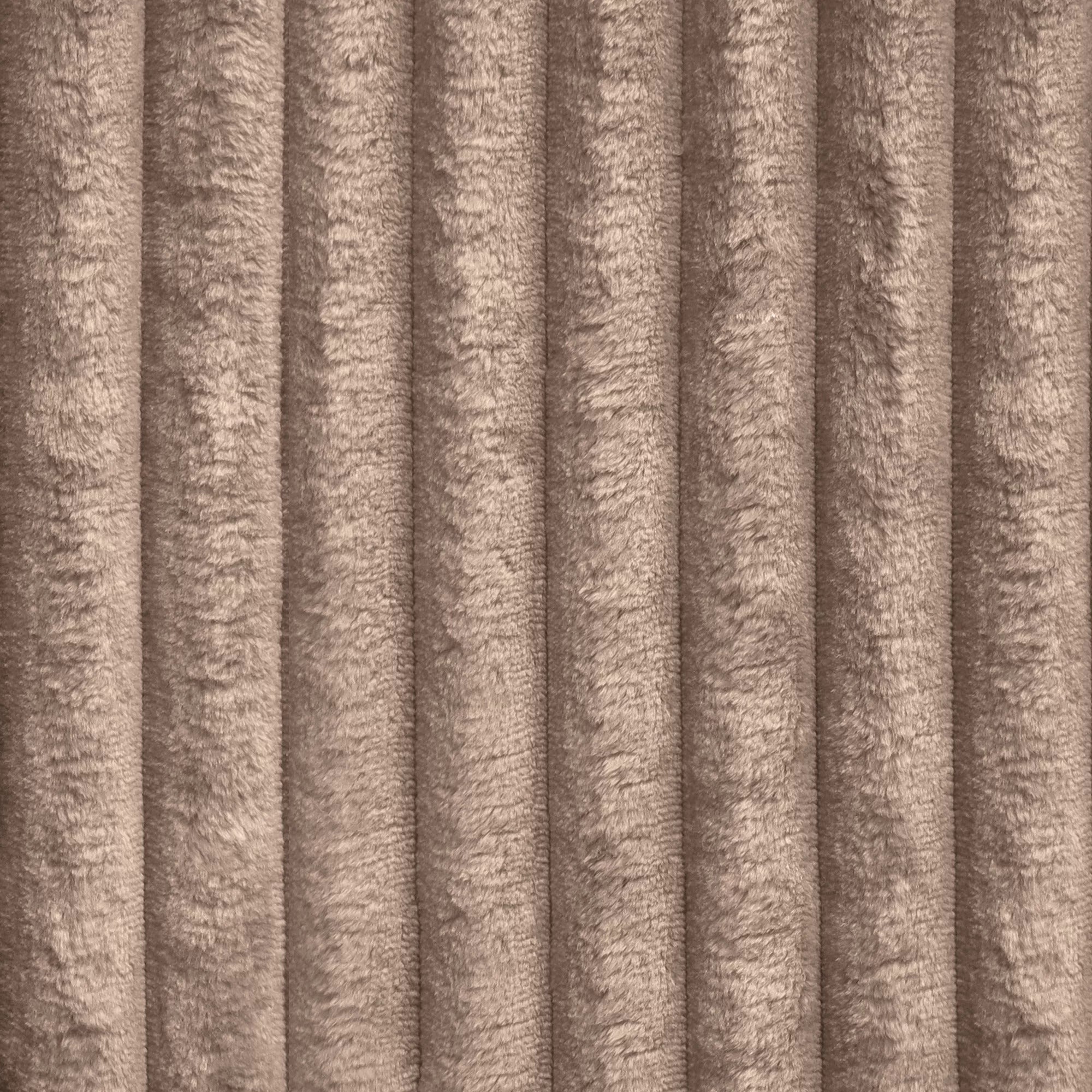 Zoom d'un velours côtelé en couleur taupe